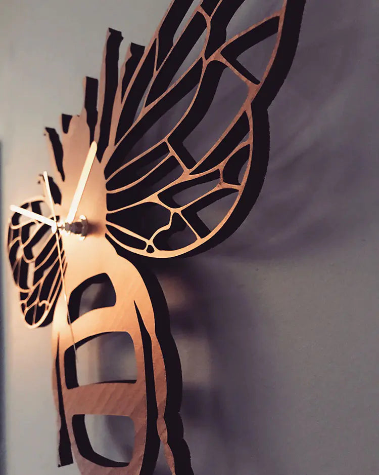 Creative Bamboo Bee Wall Clock for Home Decor