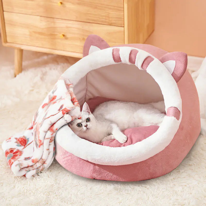 Winter-Ready Semi-Enclosed Cat Bed for All Seasons