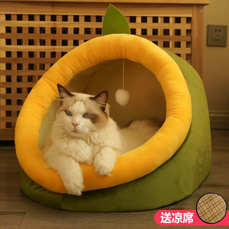 Winter-Ready Semi-Enclosed Cat Bed for All Seasons