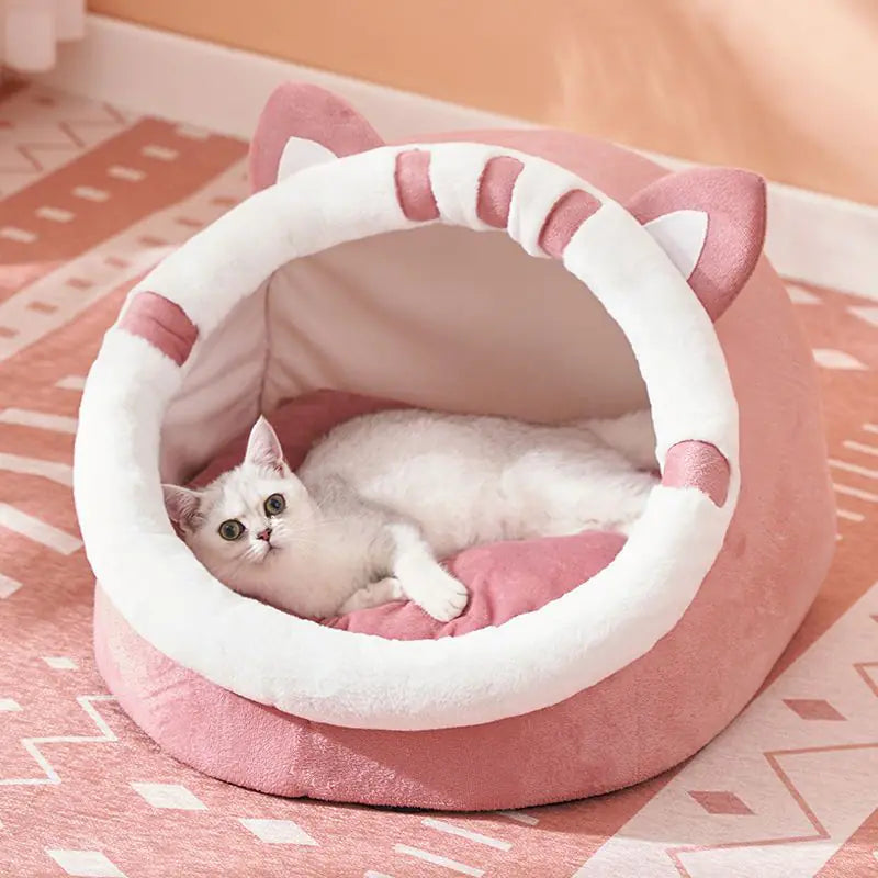 Winter-Ready Semi-Enclosed Cat Bed for All Seasons