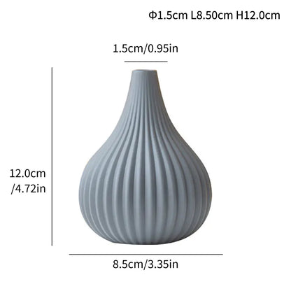 Daimon Creative Japanese Ceramic Mini Vase for Home Decor