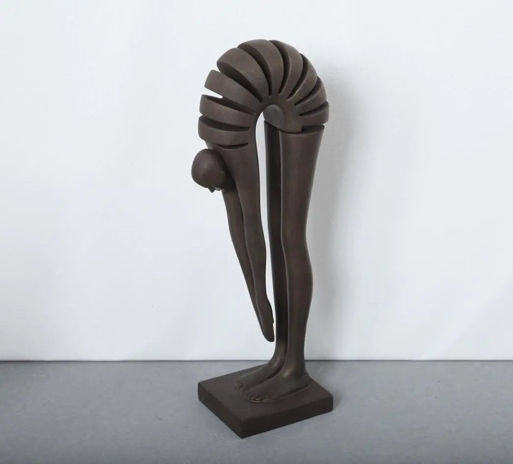 Modern Nordic Abstract Resin Figure for Home Decor