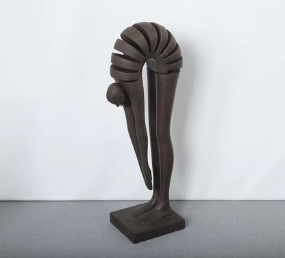 Modern Nordic Abstract Resin Figure for Home Decor