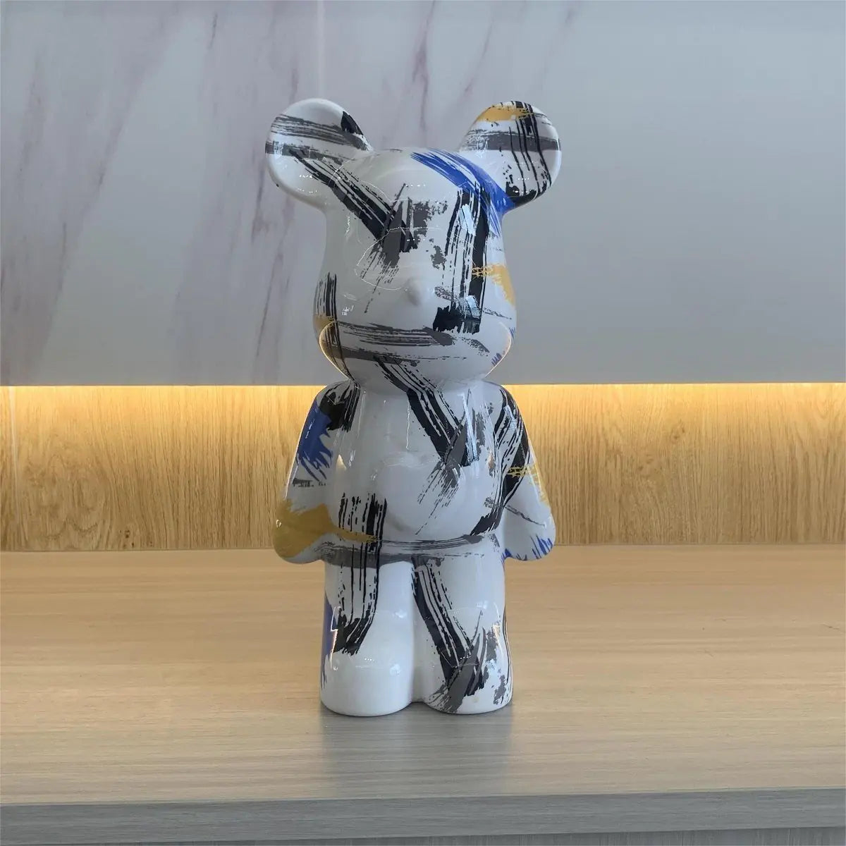 New Cute Heart Bear Figurine for Living Room Decor